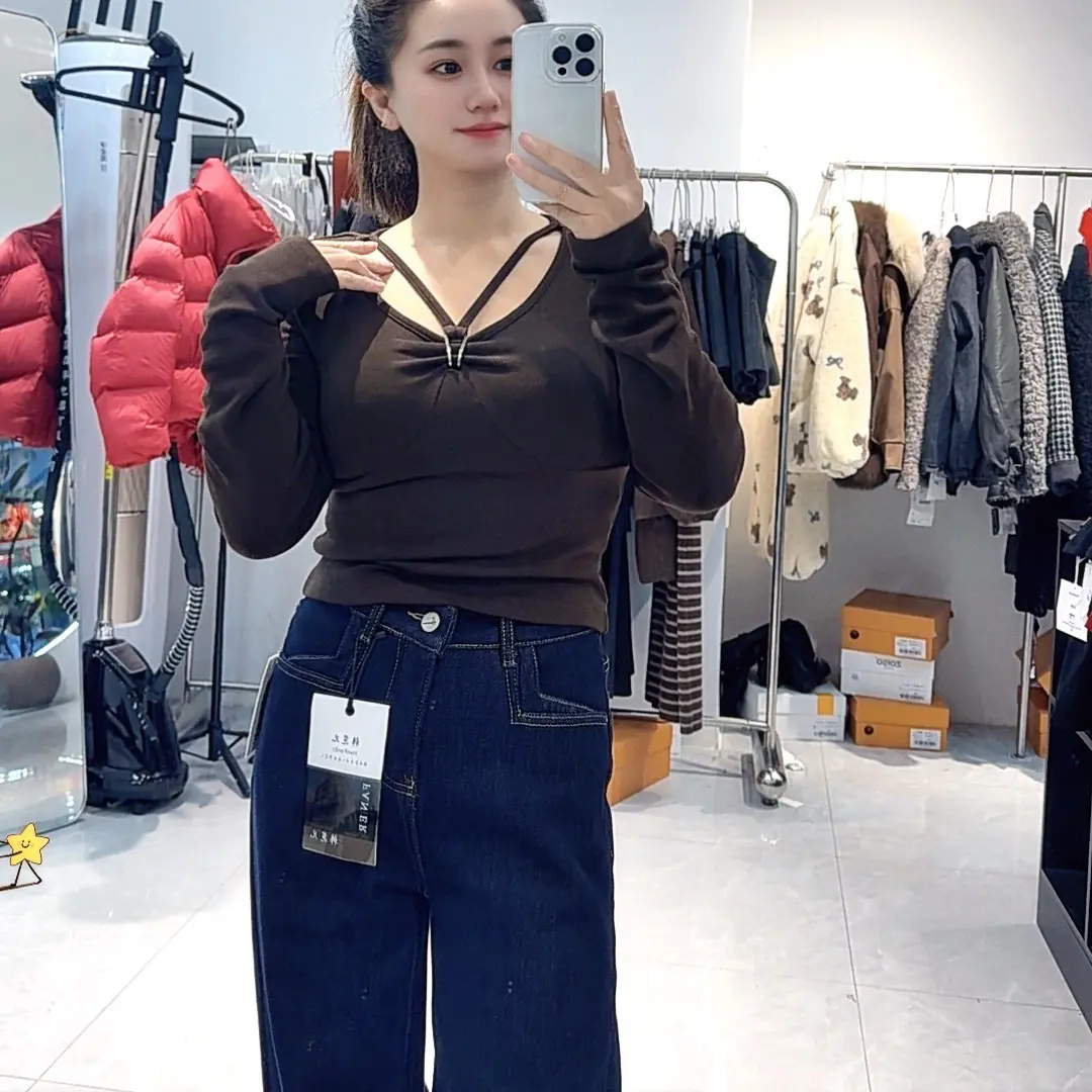 秋冬新款时尚V领系带褶皱长袖加绒显瘦修身女打底T恤