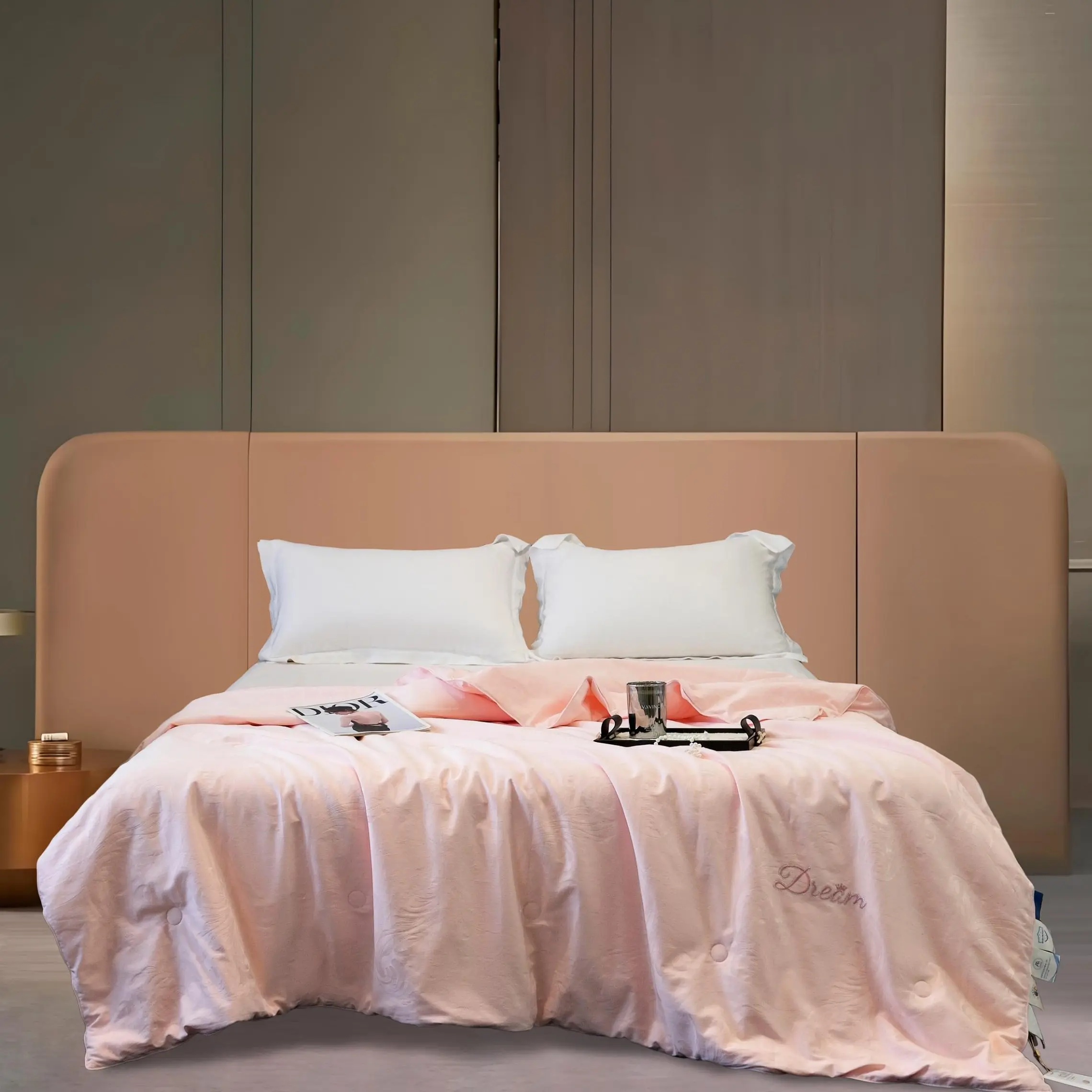 床品：蚕缘双人加大四季被