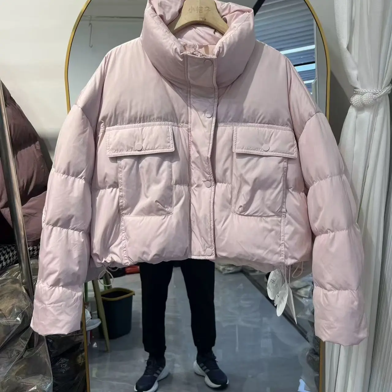 MANNI0264短款立领宽松加厚白鸭绒羽绒服