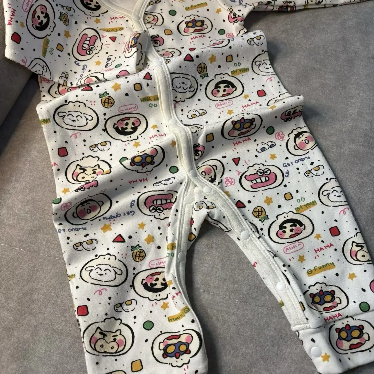 Bubu家爬服秋款卡通