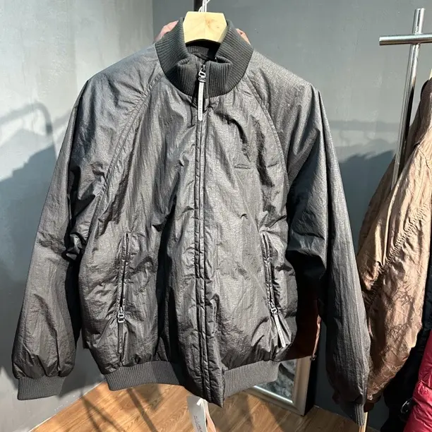 （羽）宫喜冬季短款保暖常规款外穿立领外套