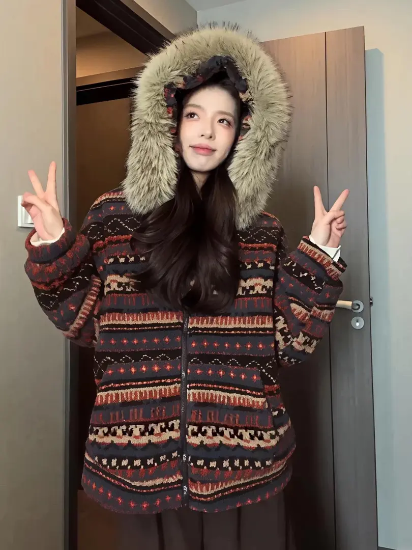 2025冬季新款韩系宽松连帽设计感费尔岛外套