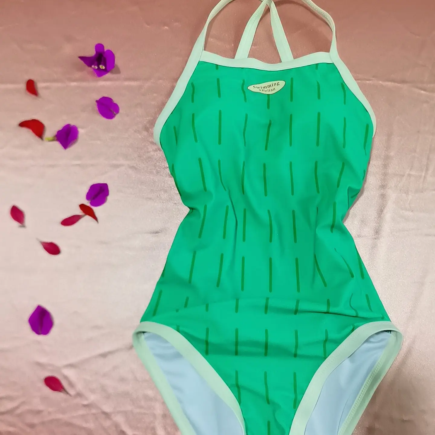 小清新显瘦遮肚三角连体游泳馆竞速泳衣