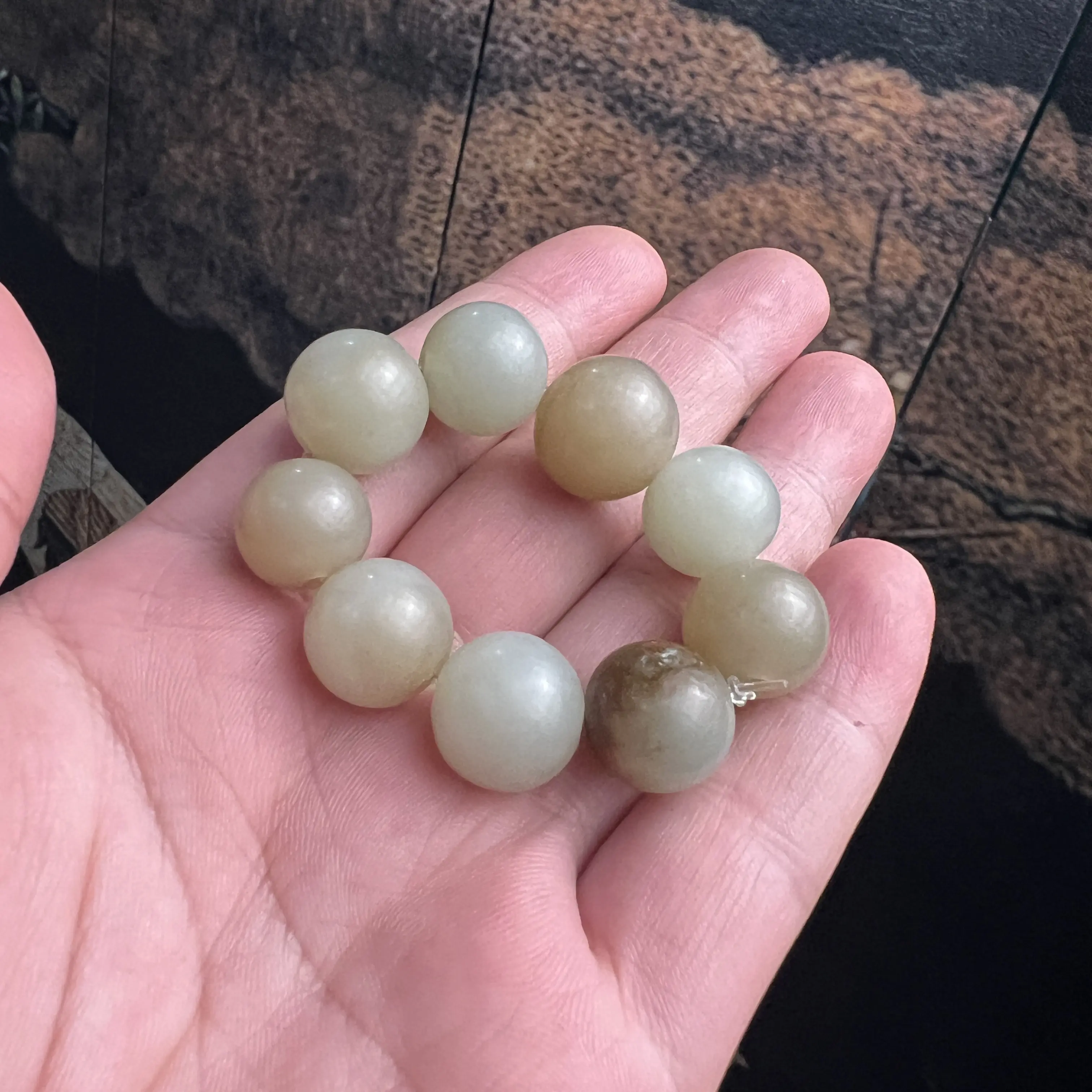 老和田玉珠子卡13