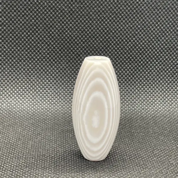 天然缠丝玛瑙天珠，直径19.5mm对孔42.4mm