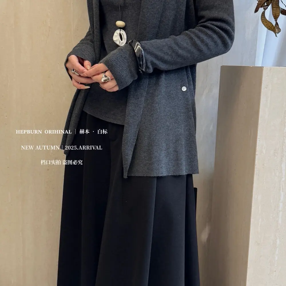 【暗调慢行】秋冬加厚慵懒风纸片人针织开衫中长款坎肩外套女毛衣