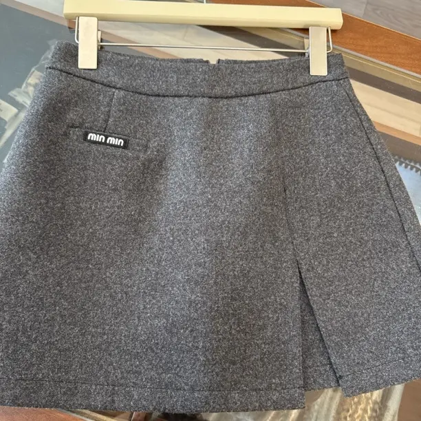 秋冬高腰显瘦毛呢A字半身裙不规则设计时尚百搭