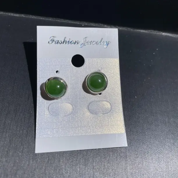 碧玉耳钉银镶嵌苹果绿圆形耳饰气质百搭简约年轻款