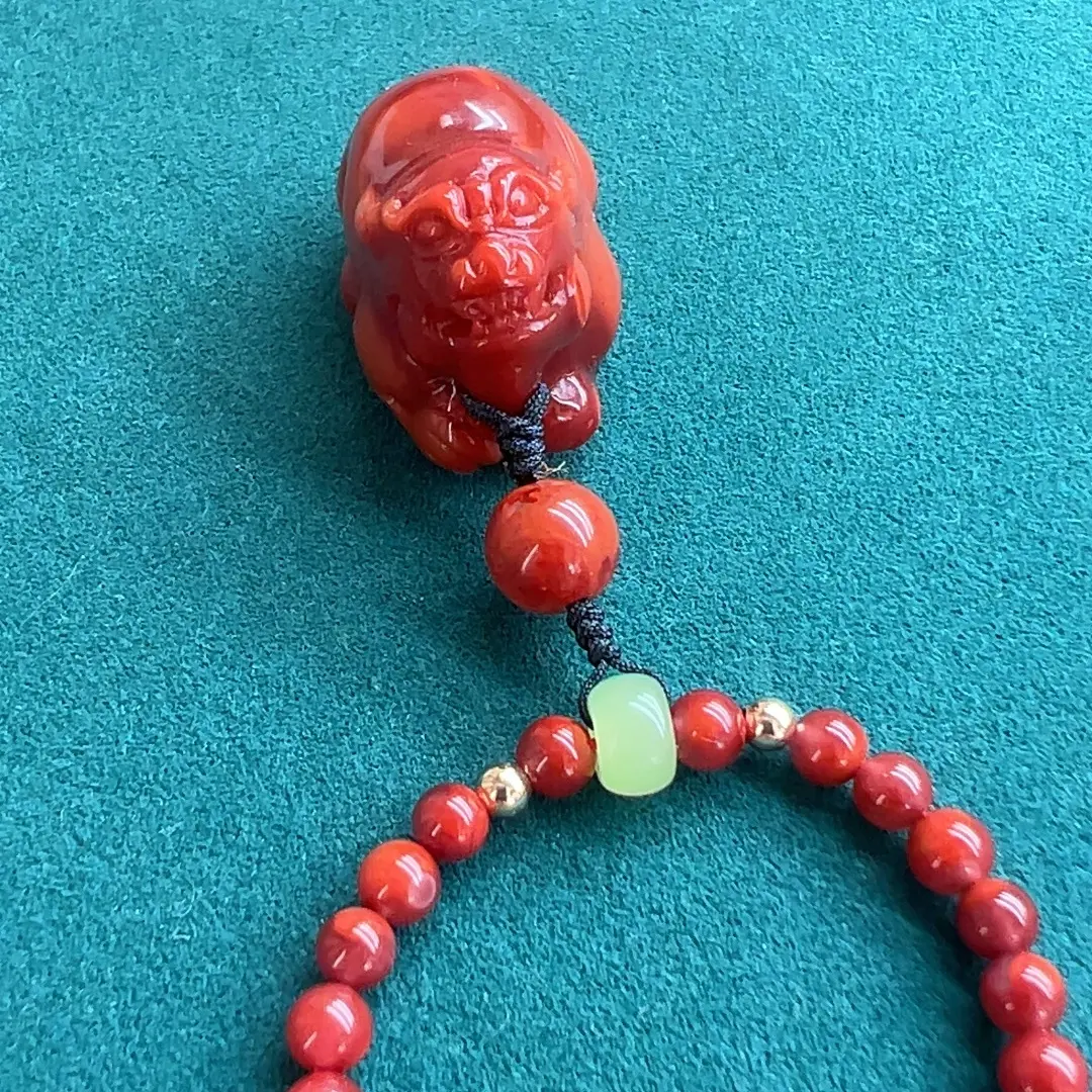 天然南红原矿貔貅项链