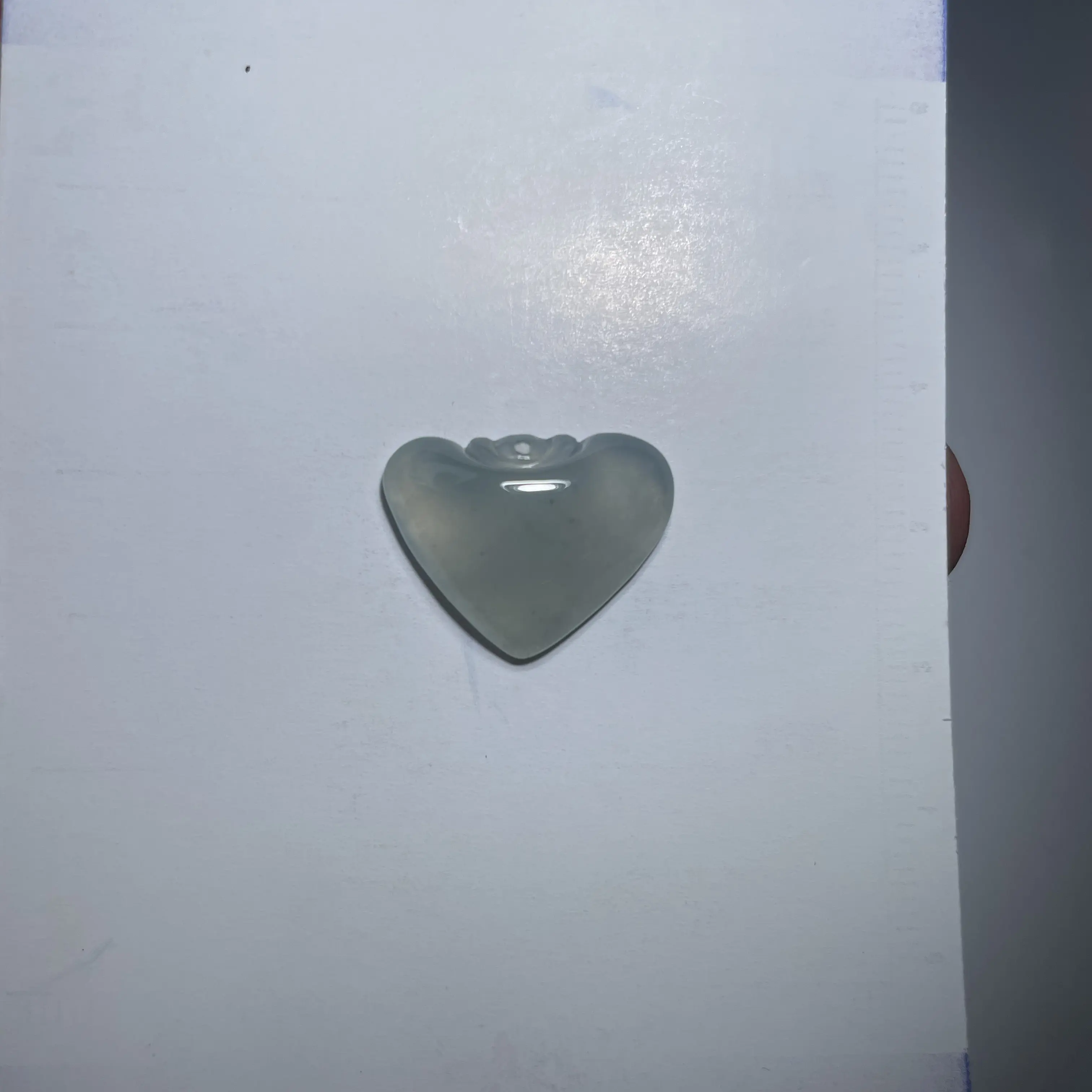 天然翡翠时尚爱心吊坠饰品