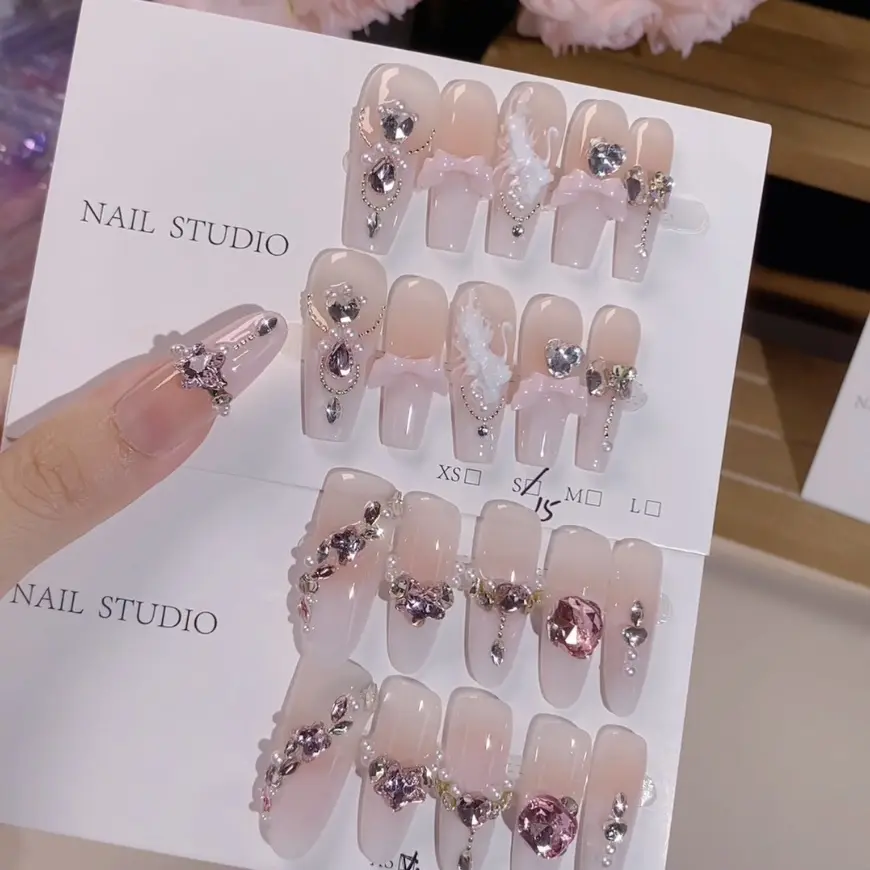 【三单飞】粉色法式显白猫眼爆闪手工高级感穿戴甲美甲贴片