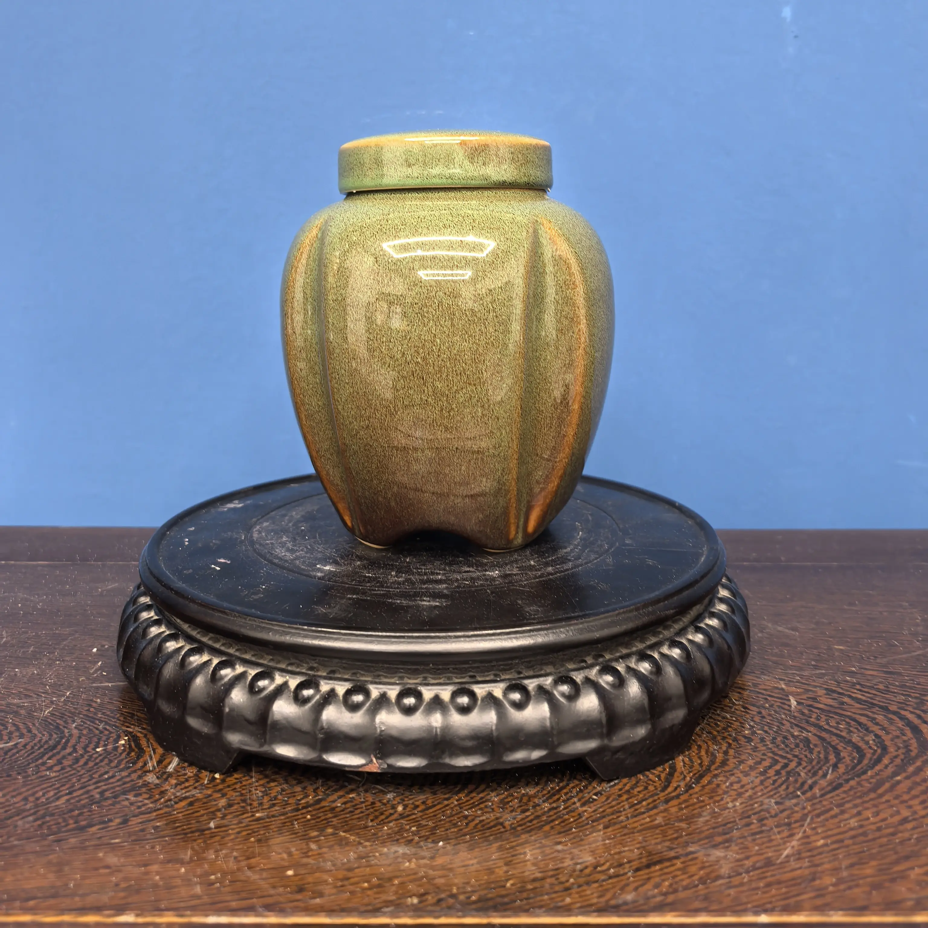 景德镇陶瓷茶叶墨釉茶叶罐一个