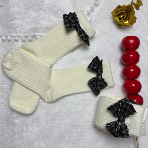 洛丽塔中长筒少女款蝴蝶结澳绒保暖袜