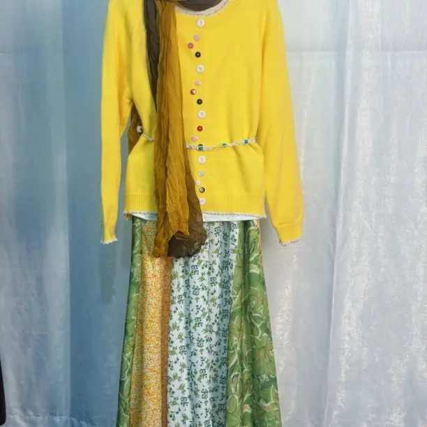 新款文艺田园风碎花拼接高腰大摆半身裙春秋适用