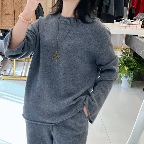秋冬季新款女休闲显瘦气质时尚针织套装