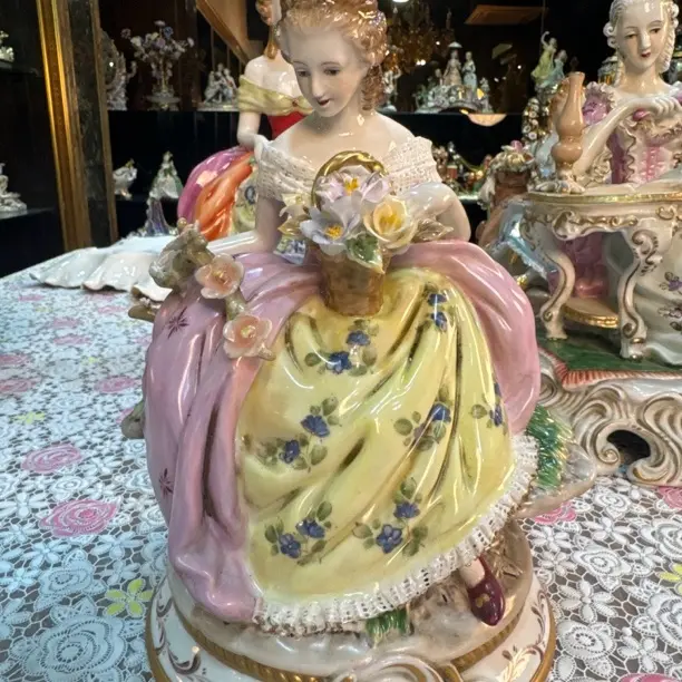  家居饰品 双旦礼遇 桌面美器 法式浪漫 赏花贵妇 复古 纯手工 