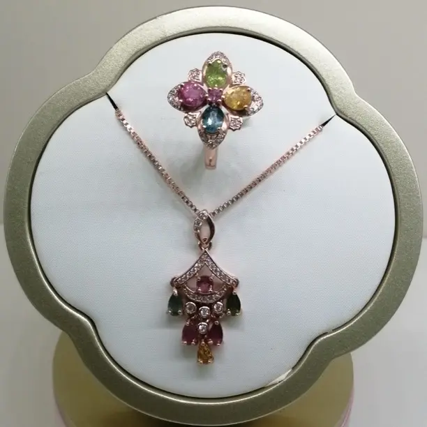 S925银天然碧玺钻切吊坠