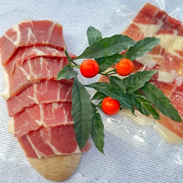 【云南老火腿】宣威农家传统工艺去骨带皮精瘦风干火腿肉真空包装