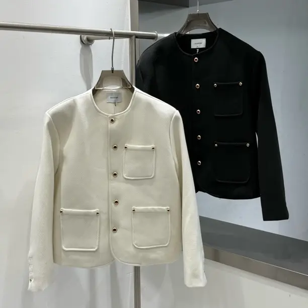 夹棉加厚秋冬季老钱风厚款圆领长袖短外套白色小香风时尚达人潮