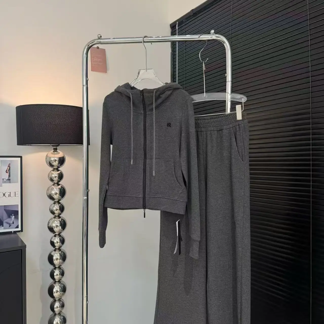 秋冬高腰显瘦休闲直筒裤套装