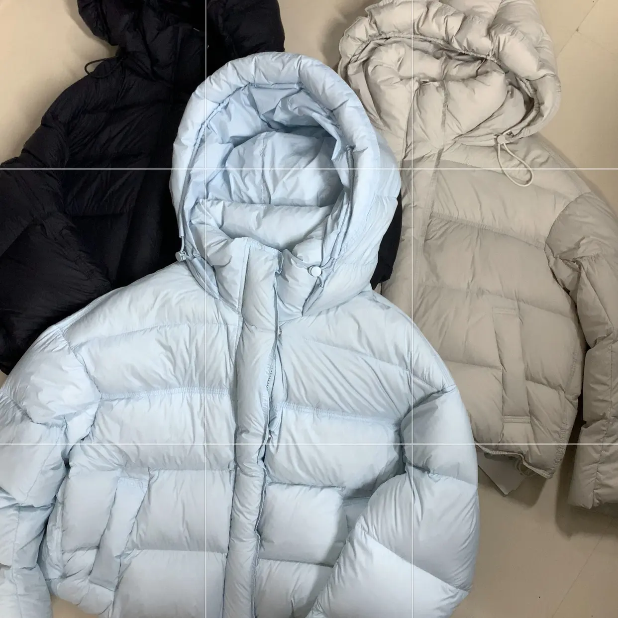 冬季新款韩系宽松短款连帽白鸭绒泡芙