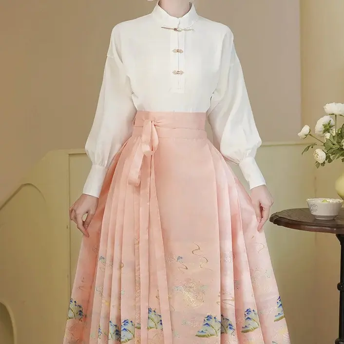 重工织金马面裙无上衣