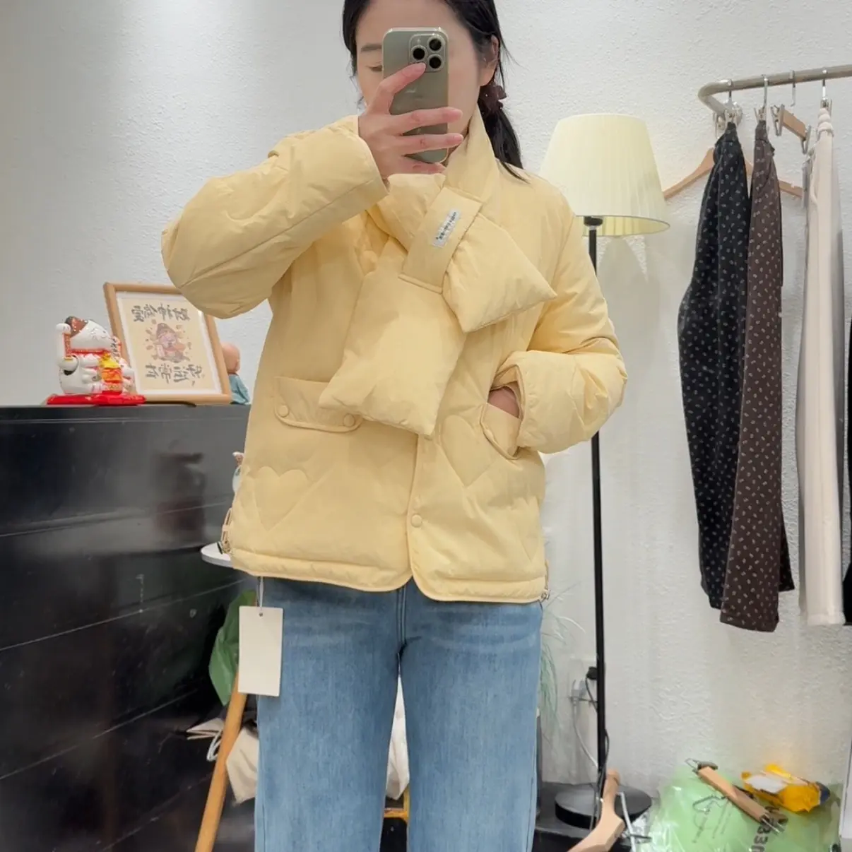 奶黄色围巾领女冬季设计感小众森系学院风短款保暖外套