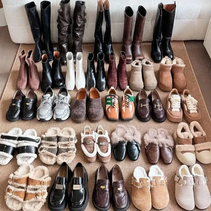 29 复古雕花方头加绒内增高乐福鞋女秋冬英伦风黑色小皮鞋双鞋带