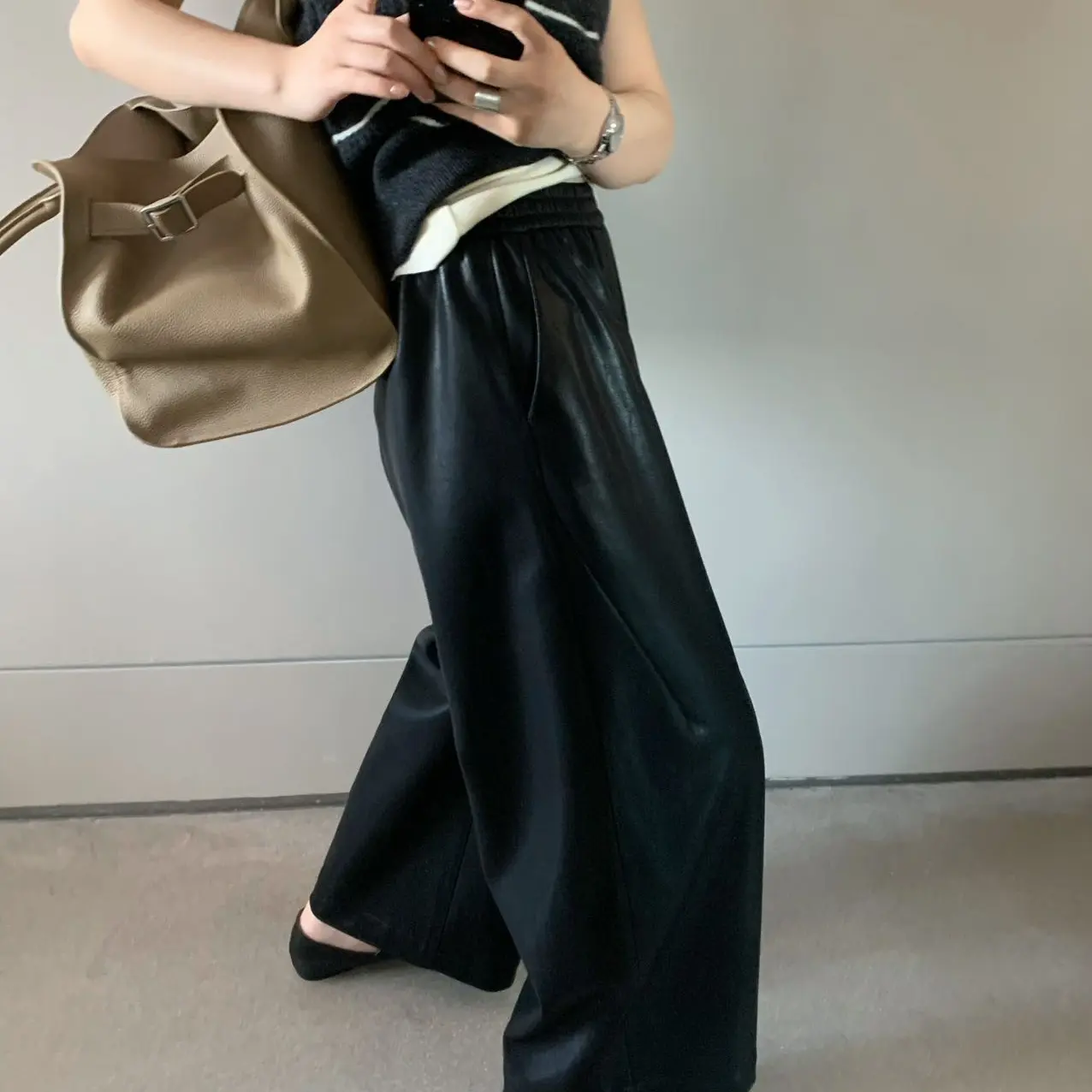 /瑶瑶/【216】韩系秋冬新款蛋白皮松紧腰阔腿长裤