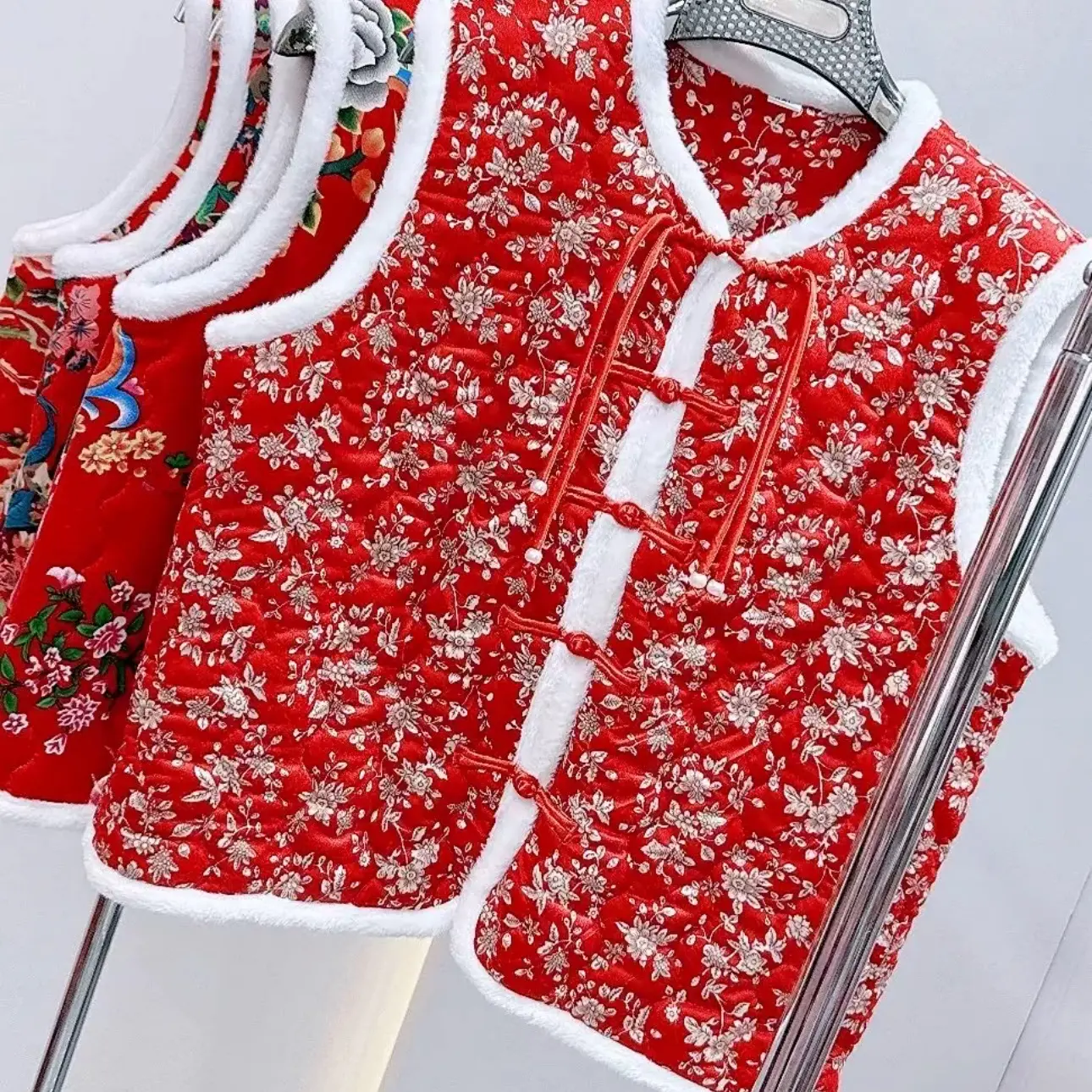 东北大花加绒加厚保暖民族风盘扣坎肩复古风女装马甲冬