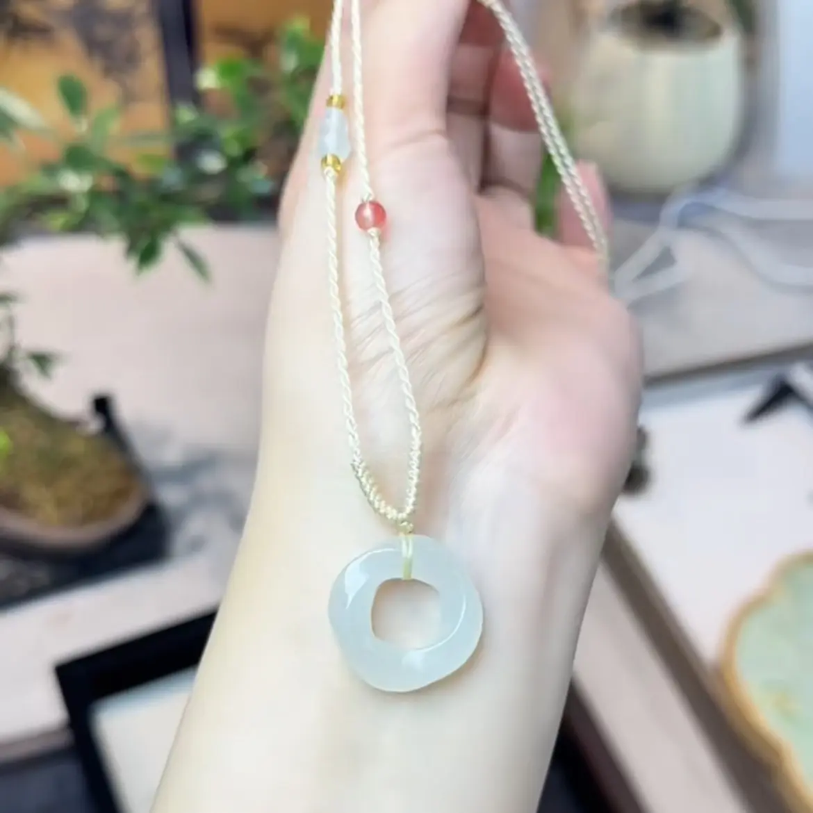 天然和田玉平安扣吊坠男女通用气质百搭多样性发货