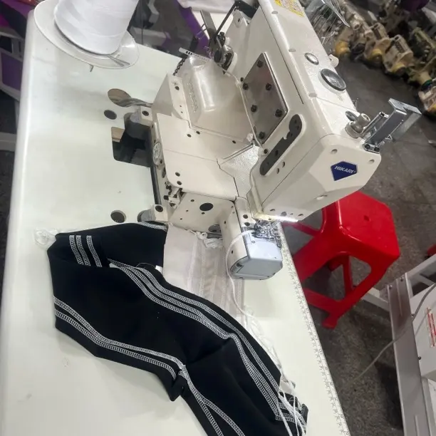 直驱三针五线工业冚车缝纫机薄厚通吃自动剪线