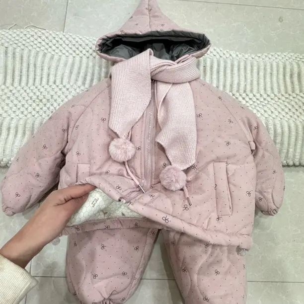 儿童蚕丝加厚保暖家居服冬季新款韩版可爱夹棉棉衣棉裤套装