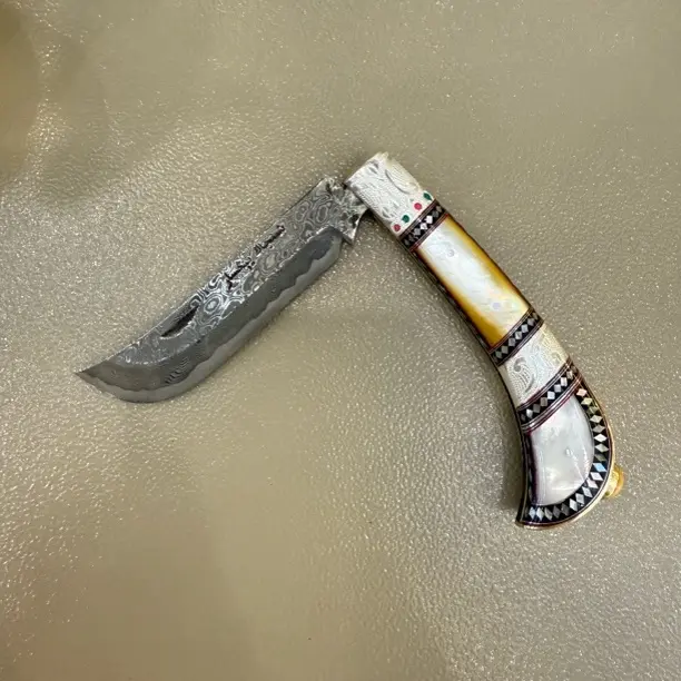 手工锻打大马士革钢折叠小刀迷你款可收藏可送人精美款式