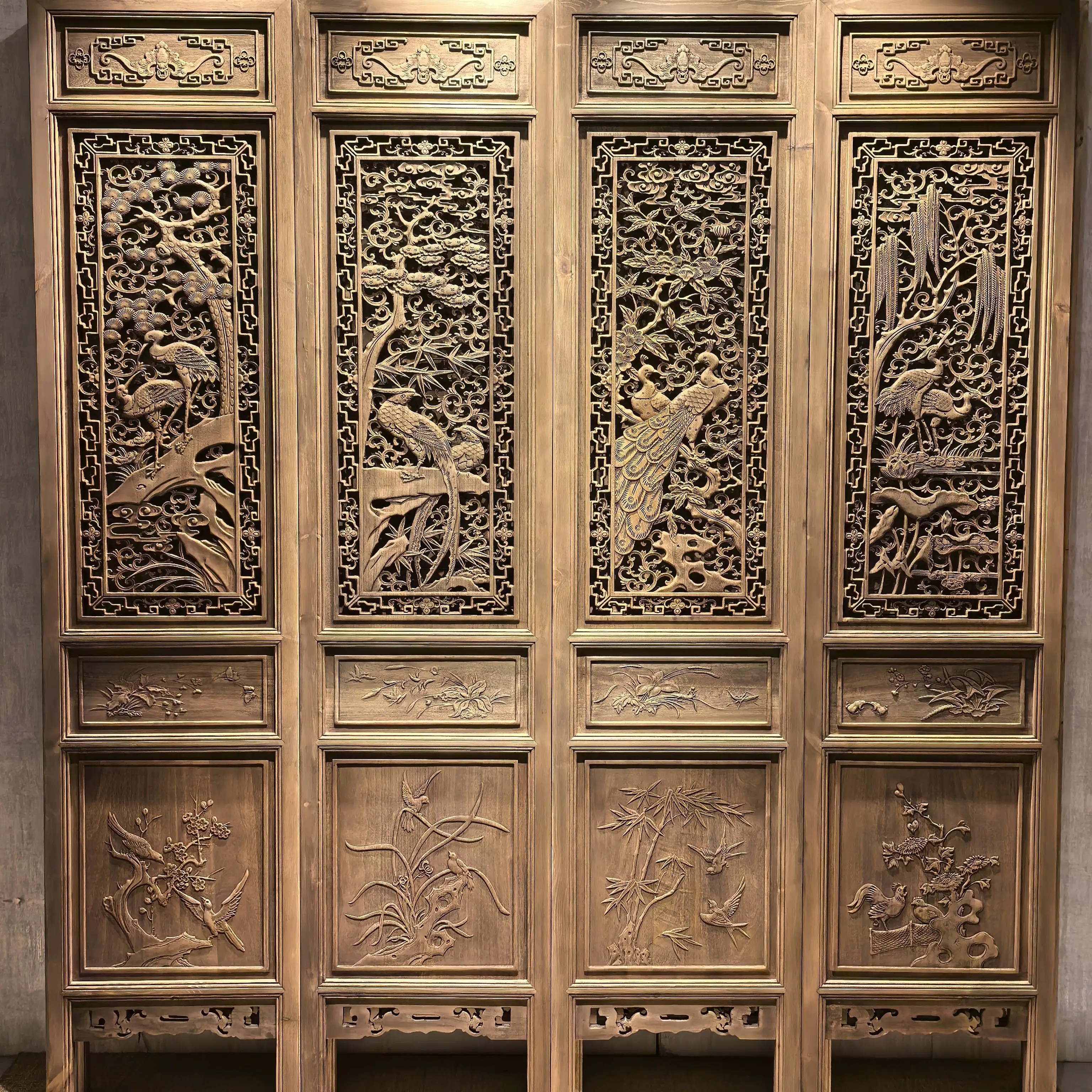 中式仿古木雕香樟木屏风四季花鸟折屏边框实木做旧成品