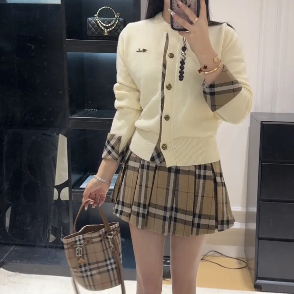 韩系设计感圆领针织开衫女秋冬新款高腰显瘦百褶裙两件套