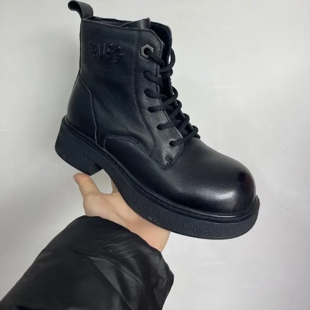 头层牛皮。 5165女士加绒厚底马丁靴