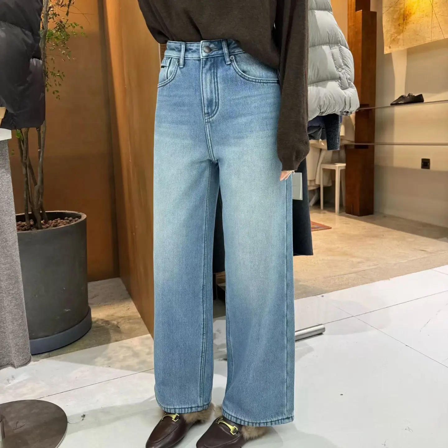 芙小芙～冬季显瘦加绒加厚直筒牛仔裤