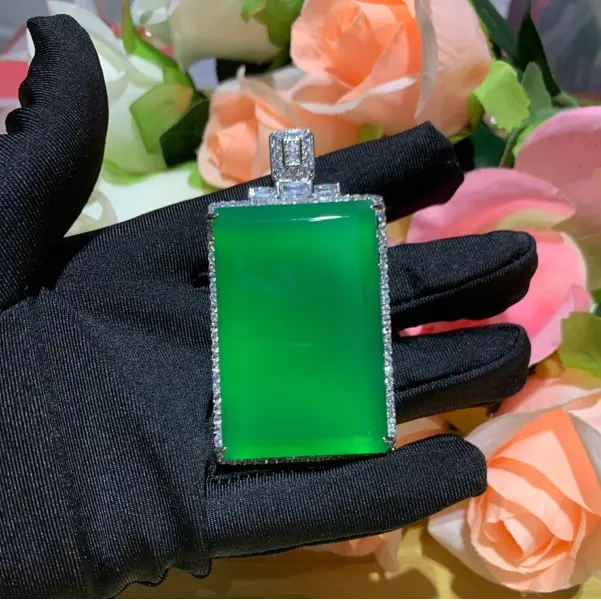 无事牌吊坠真玉髓项链奢华高端珠宝礼物-D024