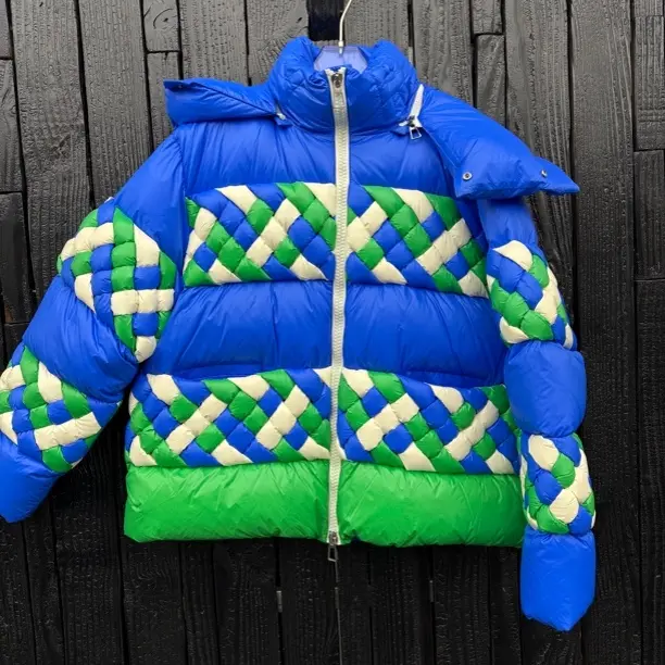 CHristopher Raxxy冬季新款克莱因蓝连帽羽绒服