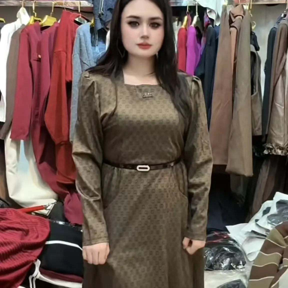 194秋季新款优雅气质波点长袖收腰显瘦连衣裙