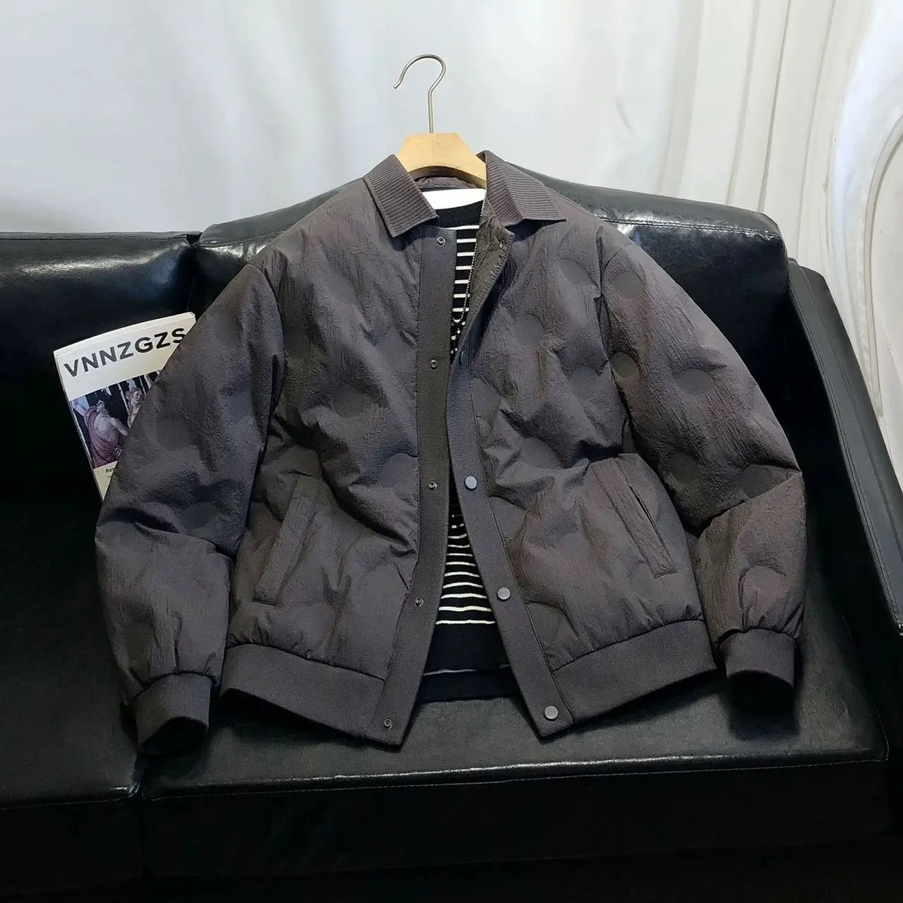 男士翻领白鸭绒加厚保暖冬季短款时尚休闲羽绒服