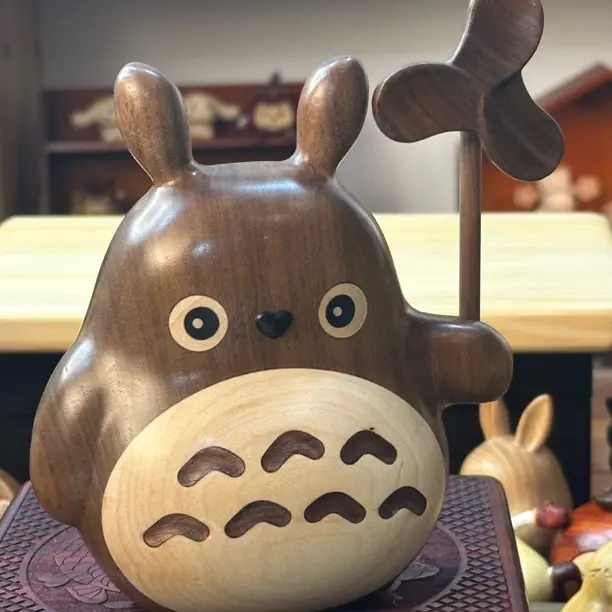 黑胡桃木龙猫风车15.5创意桌面装饰礼品