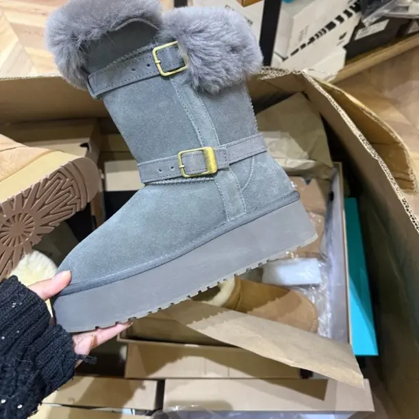 冬季保暖真皮真羊毛雪地靴靴子