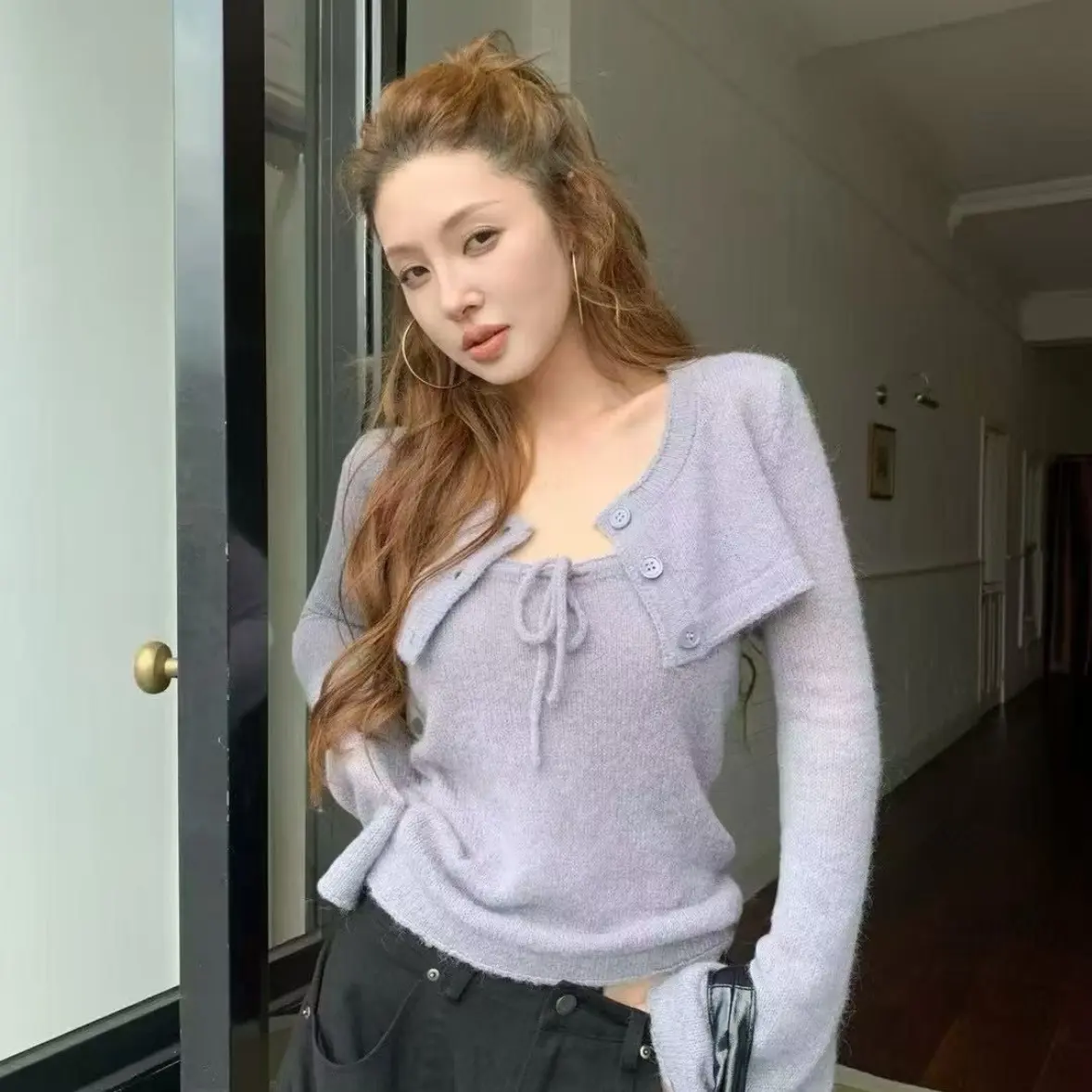 秋季辣妹气质绑带抹胸背心搭配休闲针织开衫