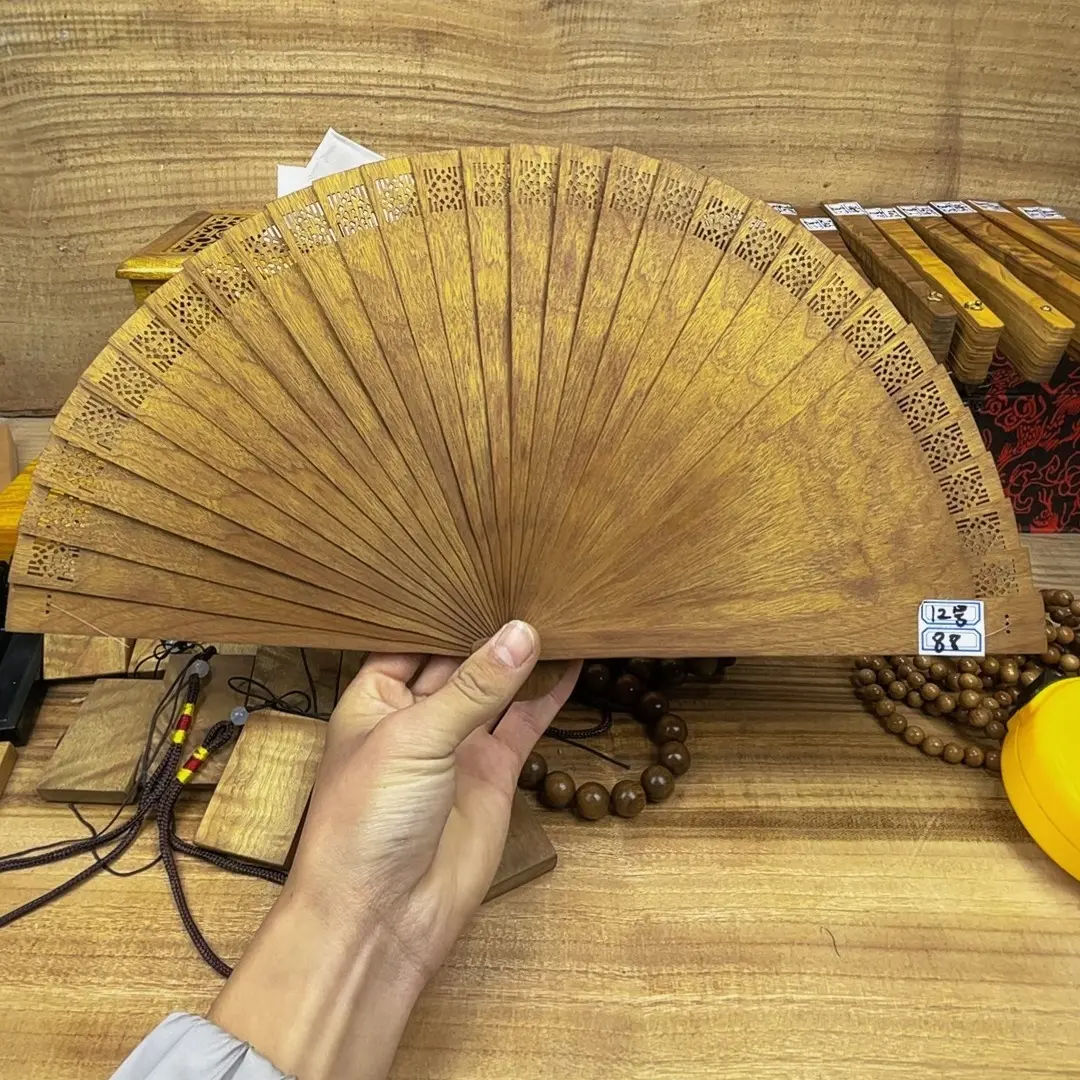 苏扇总长21厘米金丝楠木   12号
