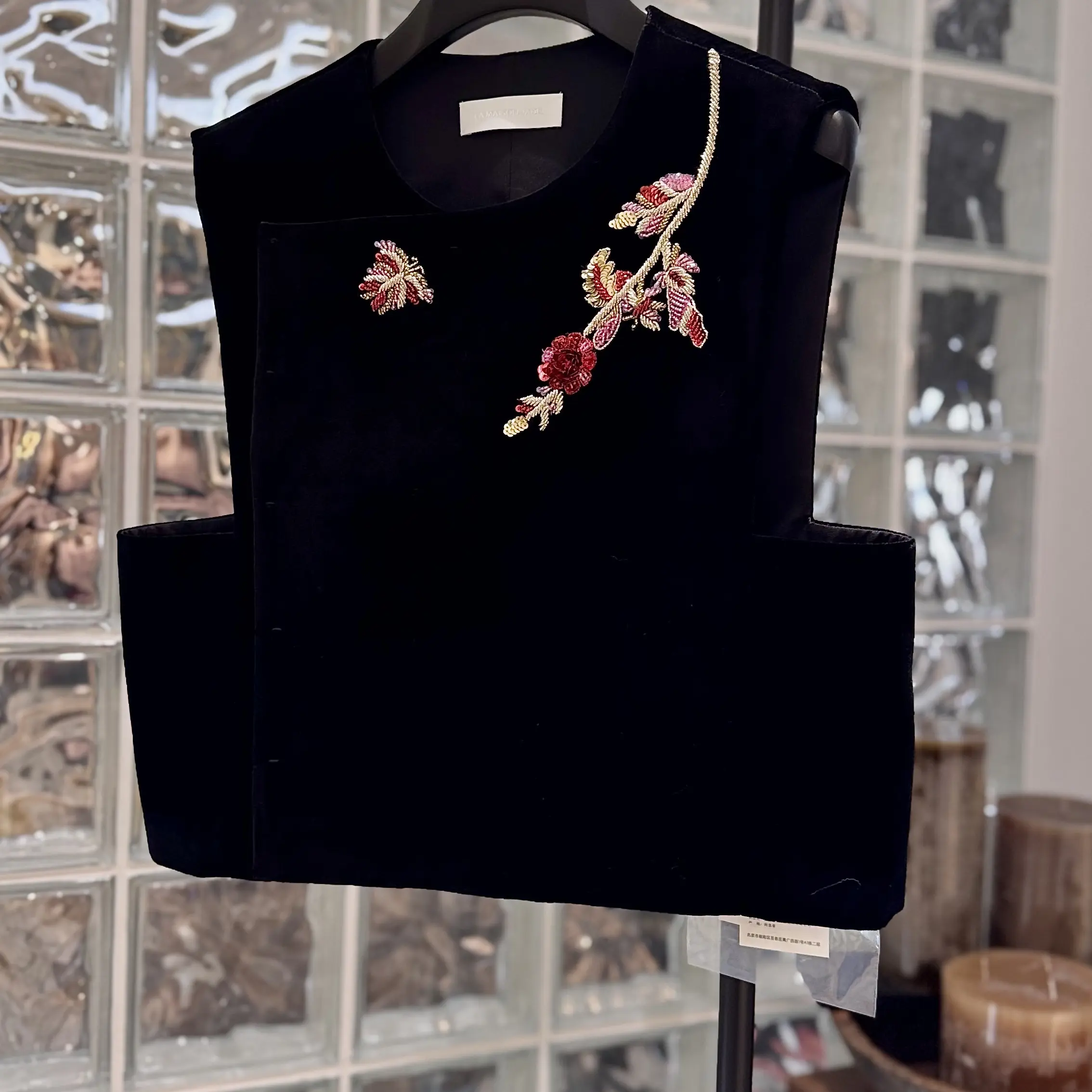 【宠粉专属】玉琼国风26 蝶恋花手工绣片圆领偏襟马甲 