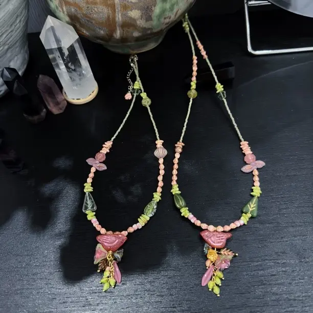 铜合金项链 颈链配饰原创设计多巴胺风格女式锁骨链饰品复古小众