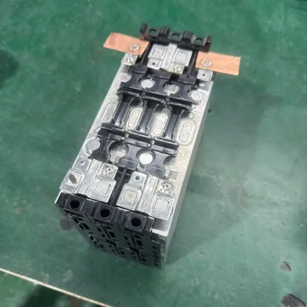  12vbyd 充电电池启动高倍率电池