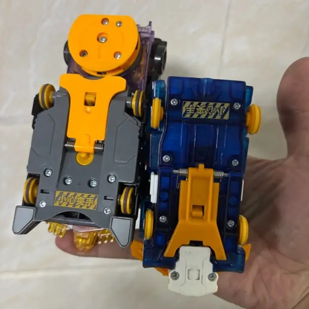 爆裂飞车射手座和裂天魄，图中所见所得，无其他配件